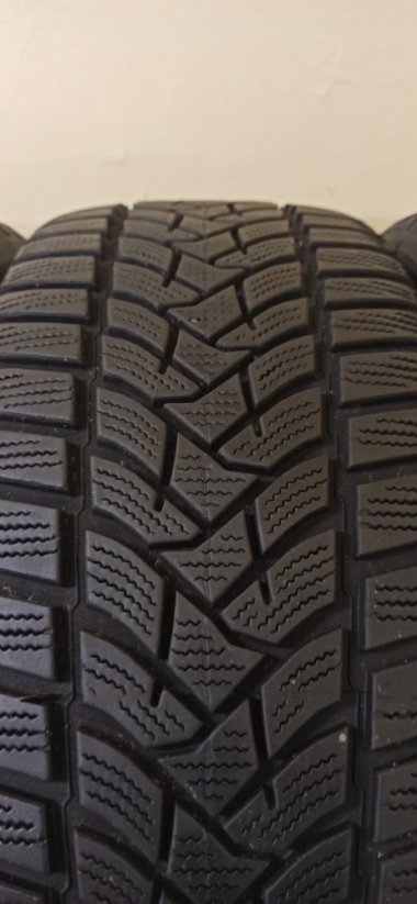 Dunlop Winter Sport 5 205/50 R17 93V 6,5 mm (Bazarové)