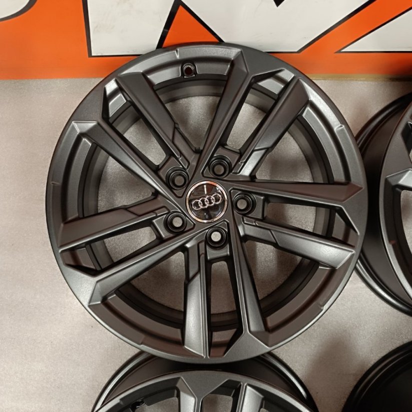 Originální kola na Audi A3 6,5Jx17'' po renovaci