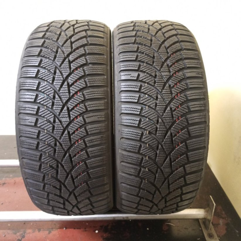 Toyo Observe S944 215/40 R18 89V 7 mm (Bazarové)