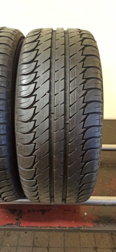 Kleber Dynaxer 195/50 R15 82V 5,5-6,5mm (Použité)