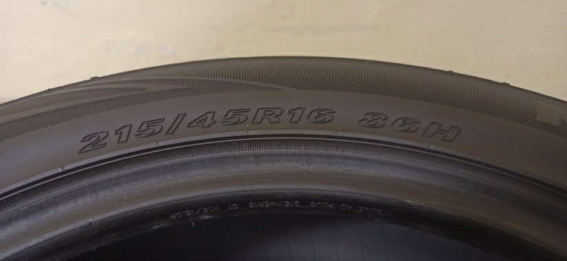 Nexen 215/45 R16 86H 6,5-7,5mm (Použité)