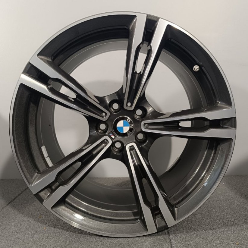 Alu kola BMW M5 (F90) dvourozměr 9,5'' + 10,5x19''