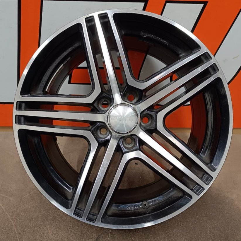 Alu kola Wheelworld 7,5Jx17 , R17 , 5x112 , ET35