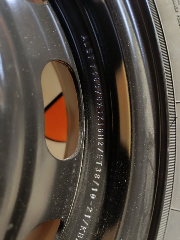 Zimní kola na Opel Corsa od r.2019 pneu 195/55 R16