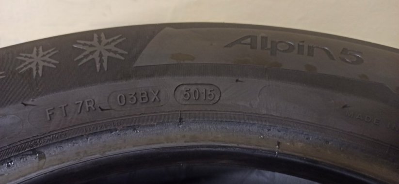 Michelin Alpin 5 205/60 R16 96H 5 - 6 mm (Bazarové)
