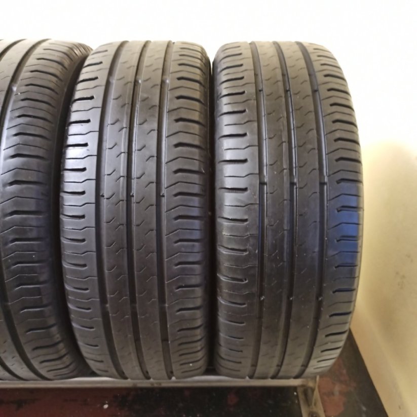 Continental ContiEcoContact 185/55 R15 82H 4,5-5mm (Bazarové)
