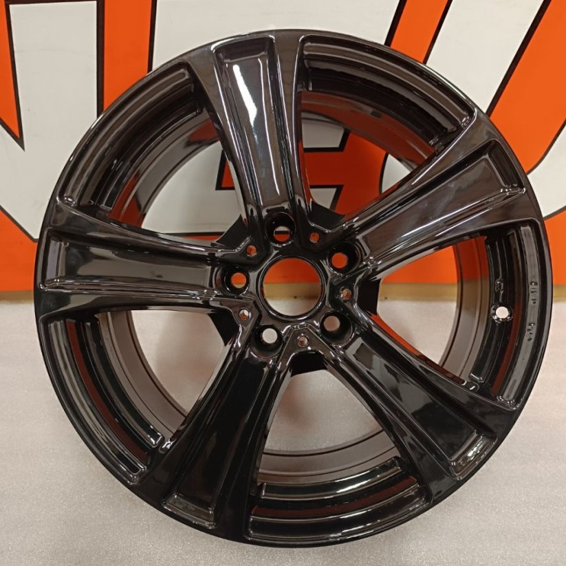 Alu kola Motec 7,5Jx17 , 5x112 , ET37