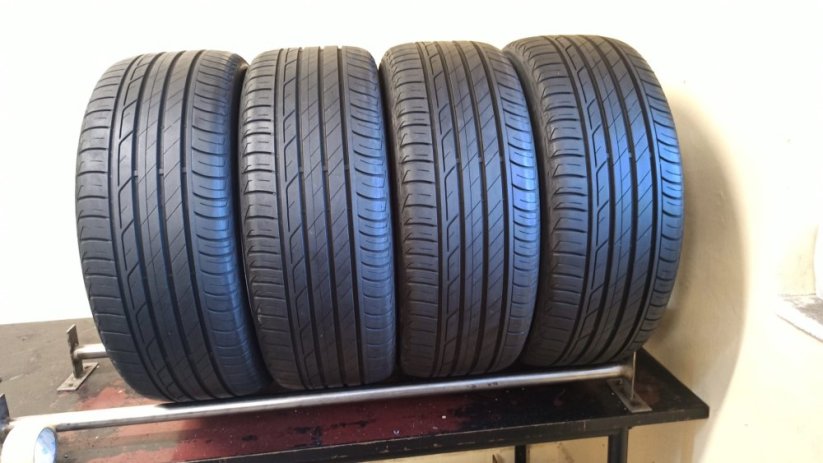 Bridgestone Turanza T001 225/55 R17 97V 4,5-5,5mm (Použité)
