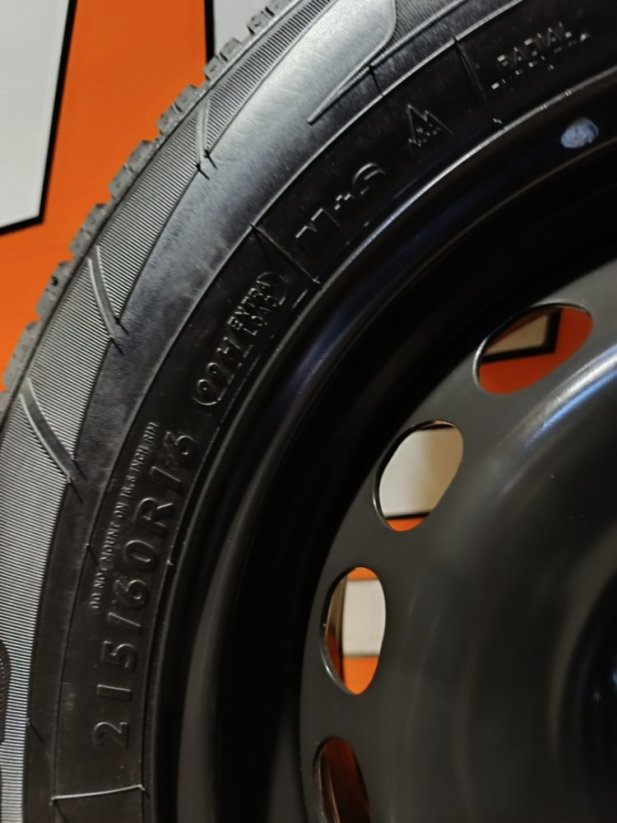 Zimní kola na VW Passat 5x112 , ET44, 215/60R16