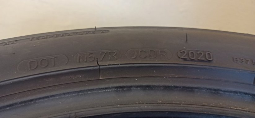 Dunlop Sport Maxx RT 225/45 R17 91W 4,5mm (Bazarové)