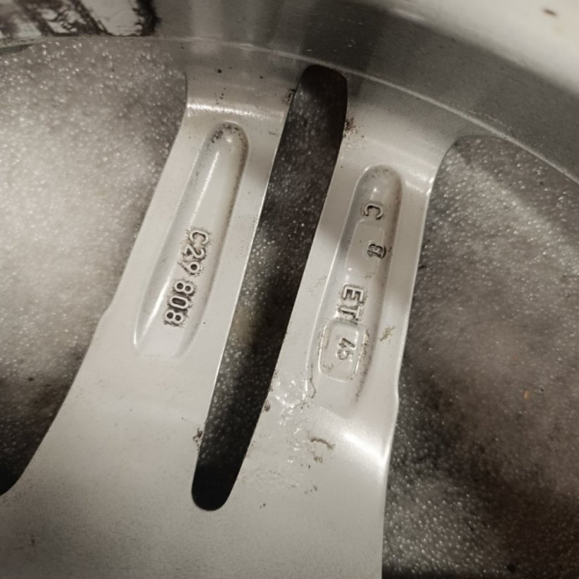 Alu kola CMS 8Jx18'' , R18 , 5x114,3 , ET45