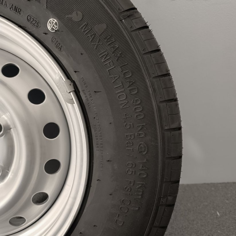 Kompletní kolo pro karavany a přívěsy - pneu KENDA KR101 185/80 R14C + ocelový disk SRW 5,5Jx14" , 5x112 , ET30