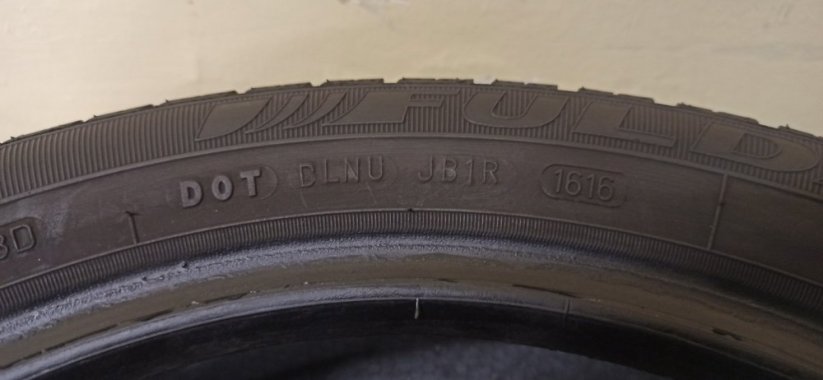 Fulda 165/60 R15 77T 4,5-5,5mm (Bazarové)
