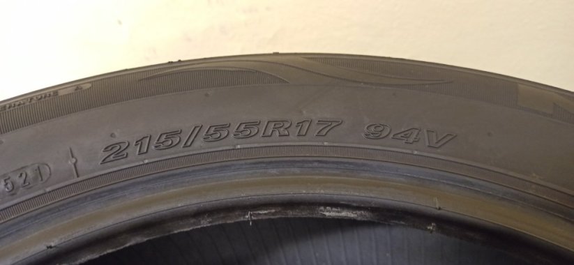 Nexen N Fera SU1 215/55 R17 94V 5,5 mm (Bazarové)