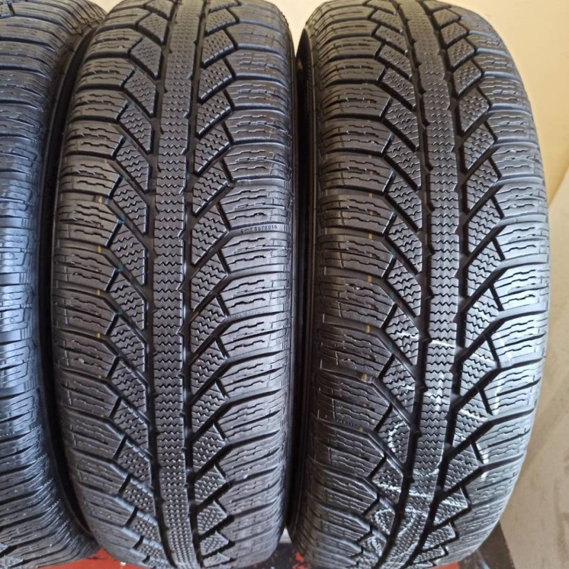 Semperit 175/65 R15 84T 6,5mm (Bazarové)