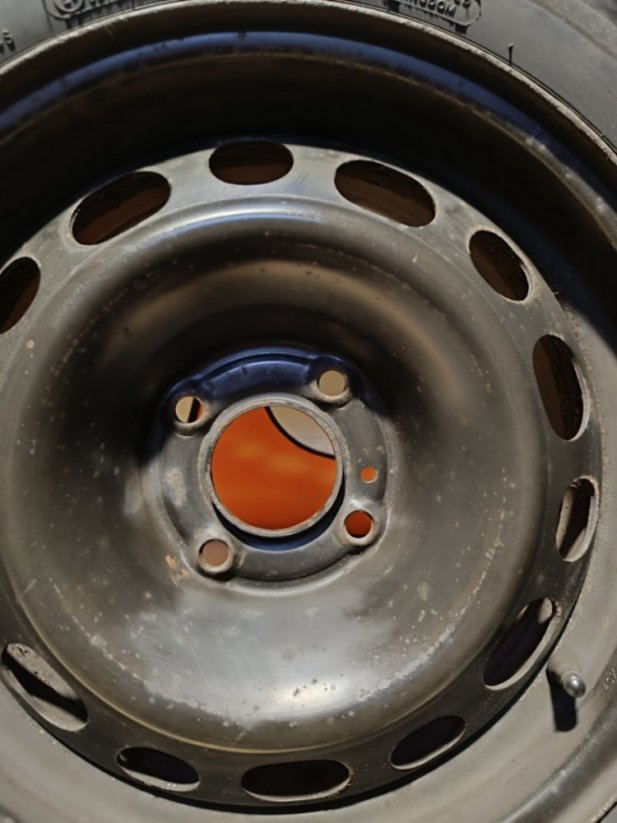 Kola Peugeot, Citroen 4x108+ zimní pneu 195/65R15