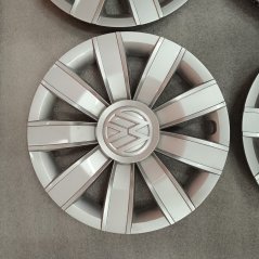 Poklice Volkswagen UP 14" TOP STAV (bazárove)