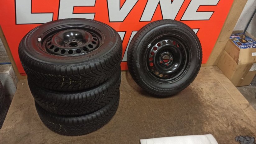 Kola Opel Mokka a Mokka X, zimní pneu 215/65 R16