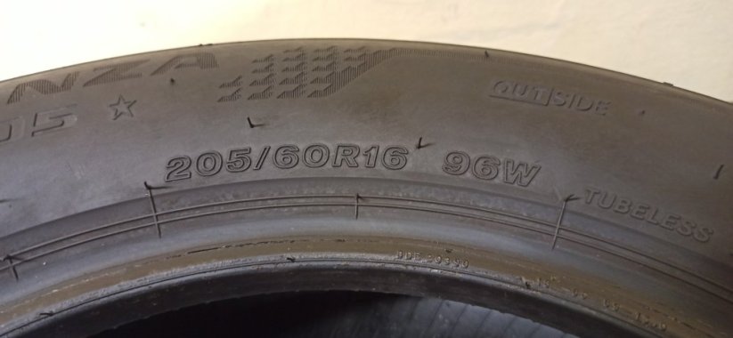 Bridgestone Turanza 205/60 R16 96W 5,5mm (Použité)