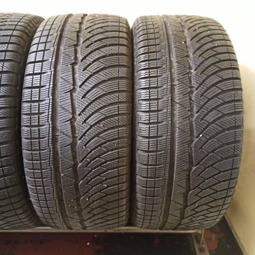 Michelin Pilot Alpin PA4 245/40 R19 98V 6,5 mm (Použité)