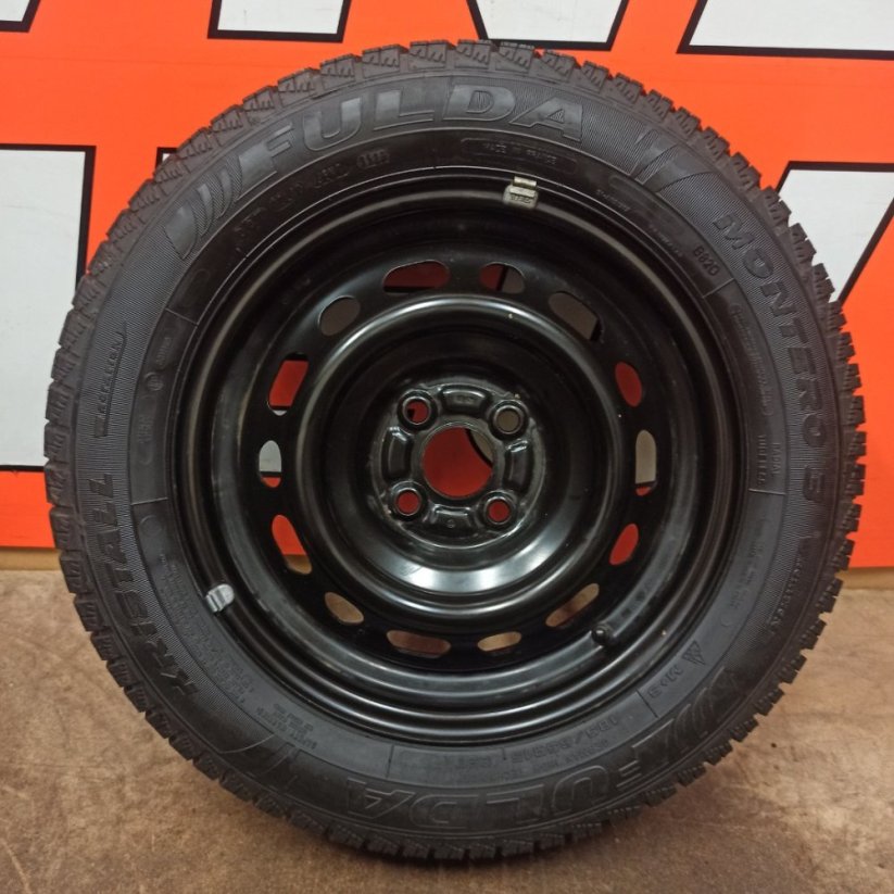 Kola na Mazda 2, Mazda Demio zimní pneu 185/65 R15