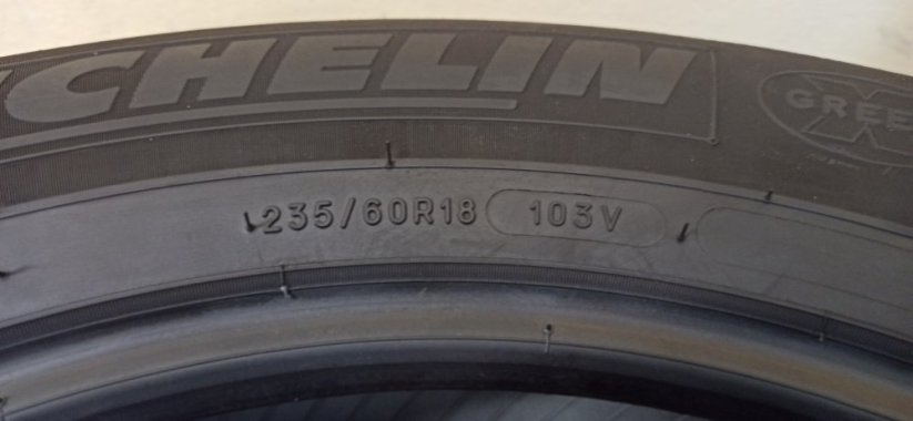 Michelin 235/60 R18 103V 4,5mm (Bazarové)
