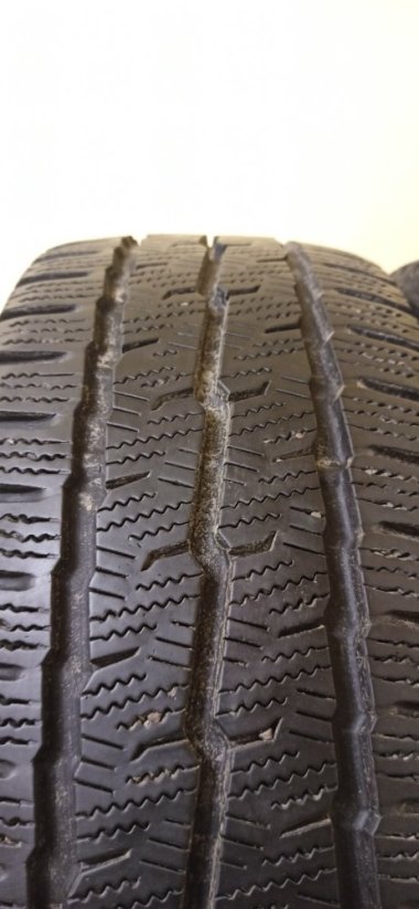 Toyo Observe Van 215/60 R16C 103/101T 6,5 - 7,5 mm (Bazarové)