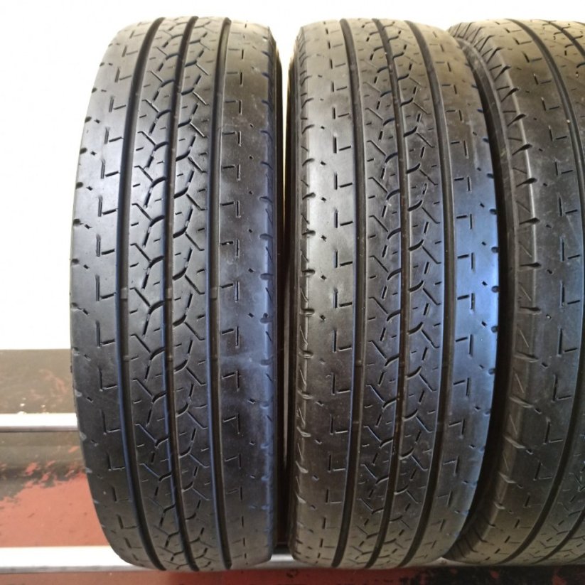Bridgestone 195/75 R16C 107/105R (Bazarové)