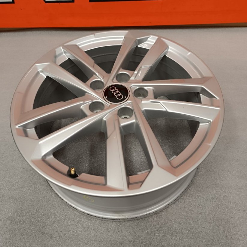 Originální alu kola na Audi A3, S3 6,5Jx17'', ET43