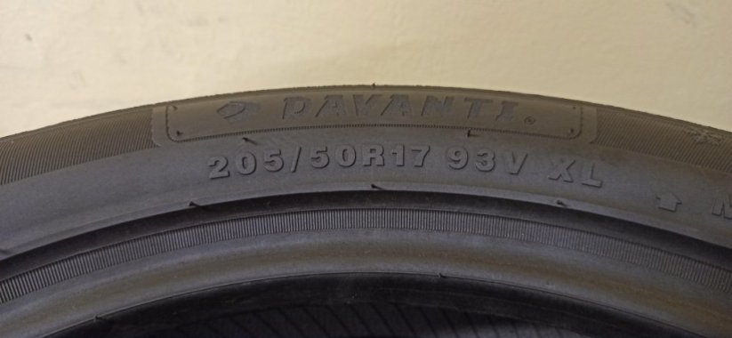 Davanti Wintoura + 205/50 R17 93V 8,5 mm (Bazarové)