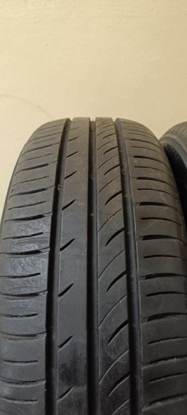 Kumho Ecowing ES01 195/60 R15 88H 6,5 mm (Použité)