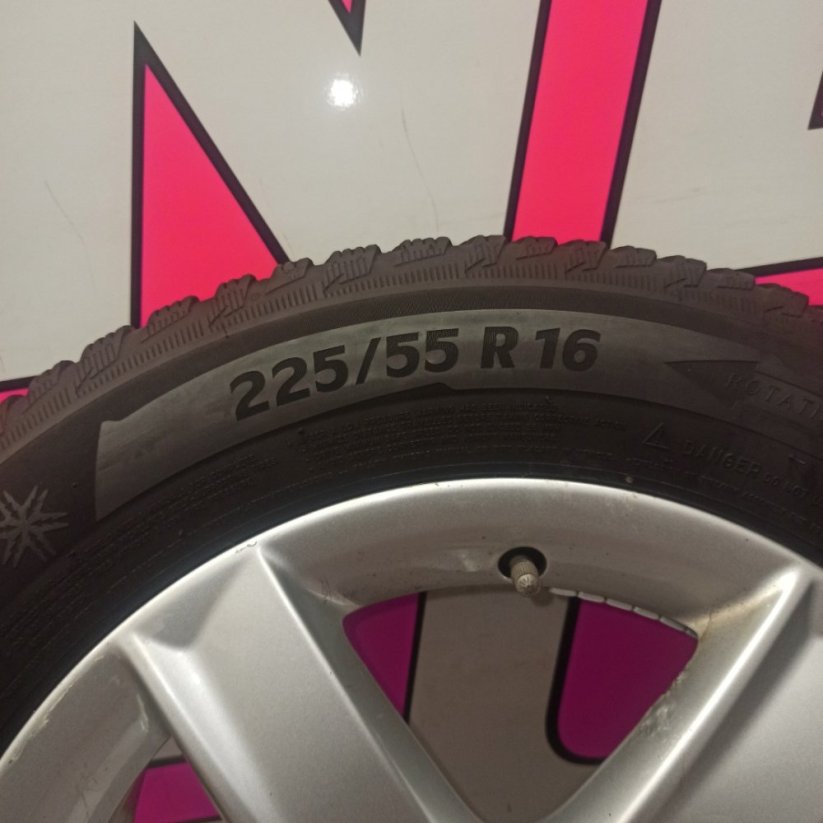 ALU kola Audi A4, 5x112 ET46 zimní pneu 225/55 R16