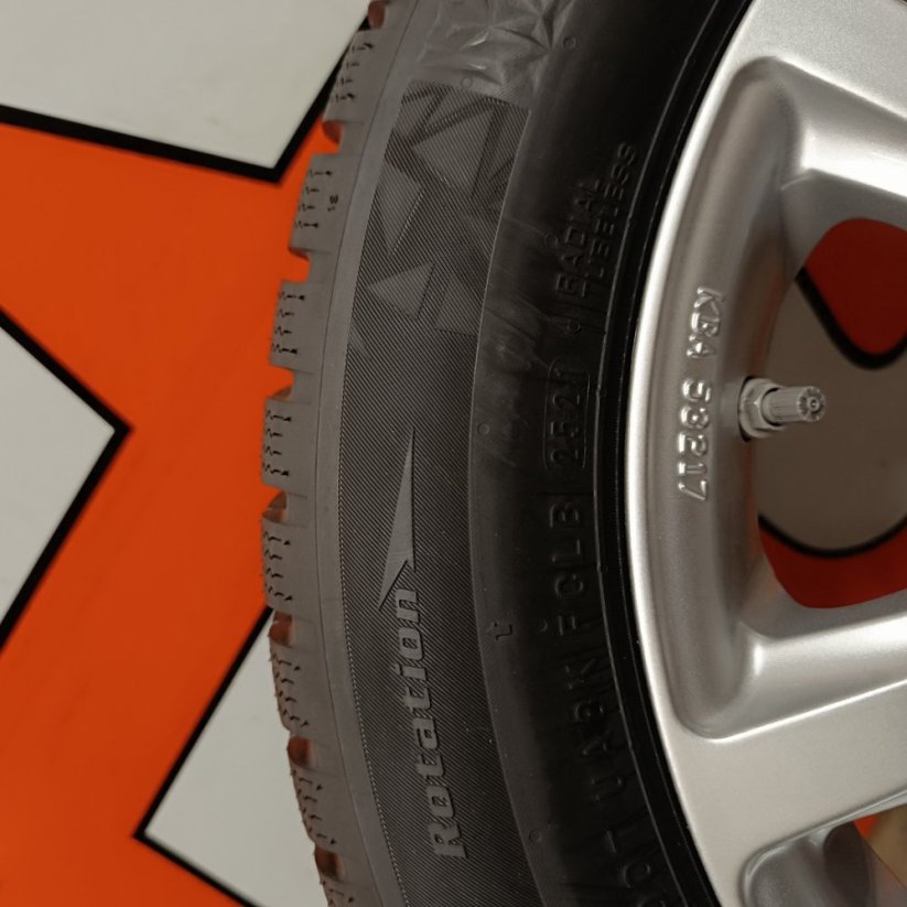 Alu kola OXXO 5x112 zimní pneu 205/55/16 NOVÁ SADA