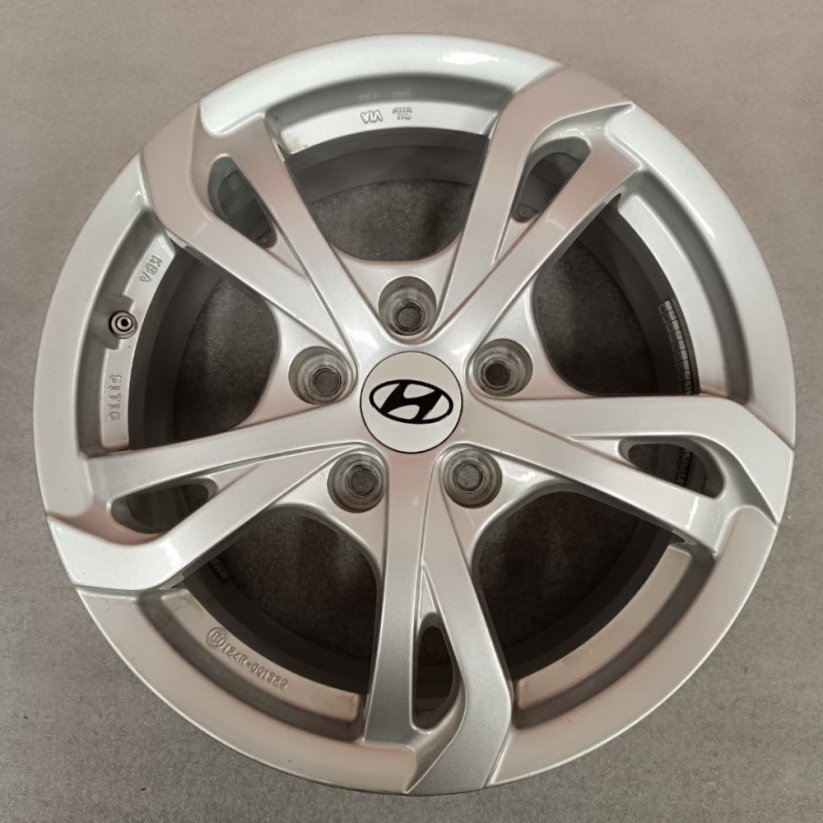 Originální alu kola na Hyundai 6,5Jx16'' , ET45