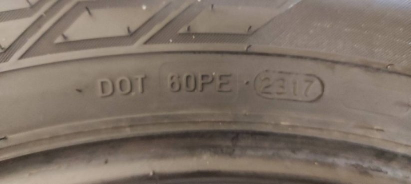 Nokian WRC3 215/60 R17C 109/107T 5,5-6,5mm (Použité)