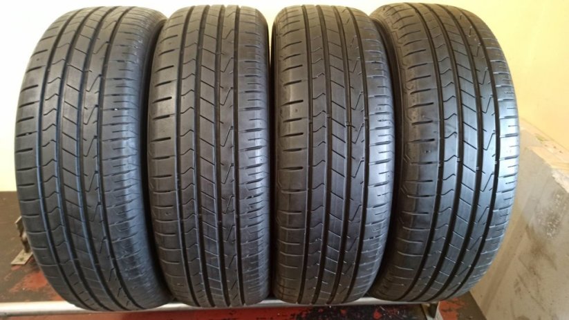 Hankook 215/65 R17 99V 5,5-6mm (Použité)