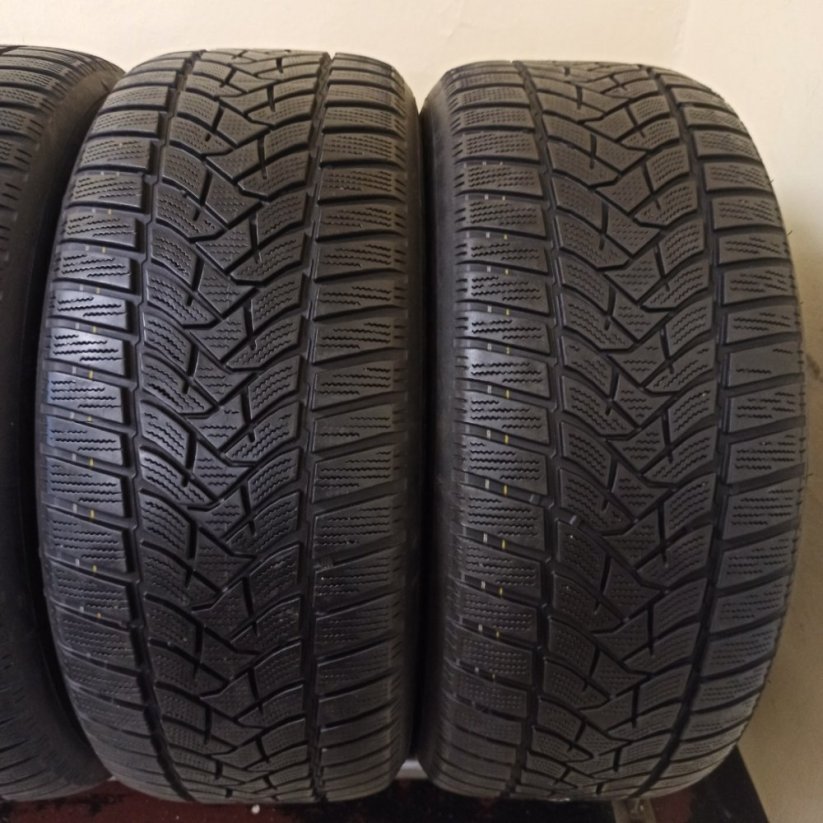 Dunlop Winter Sport 5 225/55 R16 95H 4,5 - 5,5 mm (Bazarové)