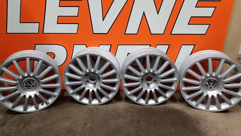 Originální kola Volkswagen Passat 17", PO RENOVACI