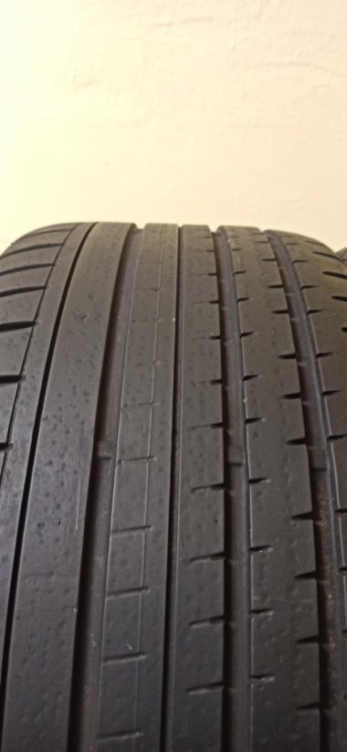 Continental SportContact 2 275/40 R19 105Y 5-5,5mm (Použité)