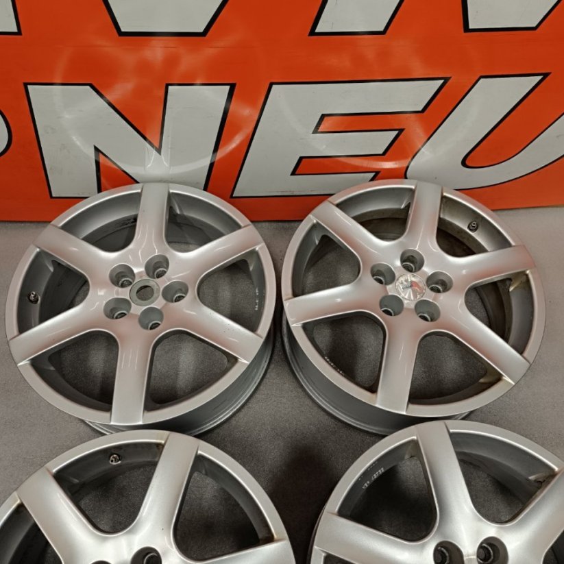 Alu kola Rondell 7,5Jx18'' , R18 , 5x120 , ET40