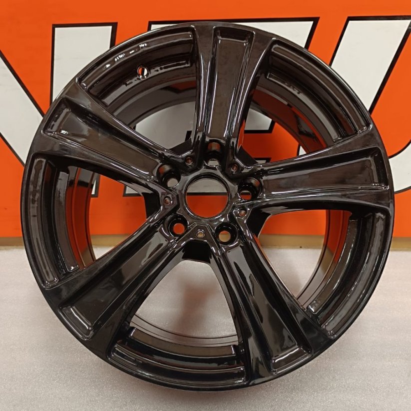 Alu kola Motec 7,5Jx17 , 5x112 , ET37