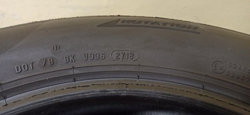Pirelli Winter Cinturato 205/55 R16 91H 4,5-5,5mm (Použité)