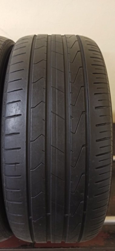 Hankook Ventus Prime 3 225/45 R17 94V 3,5 mm (Bazarové)