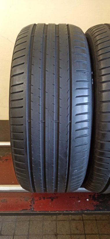 Pirelli 225/45 R18 91Y 4mm (Bazarové)