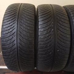 Michelin Pilot Alpin 5 235/45 R18 98V 4,5 - 5 mm (Použité)