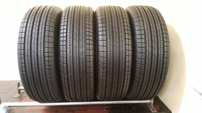 Continental CrossContact RX 255/70 R16 111T 9 mm (Bazarové)