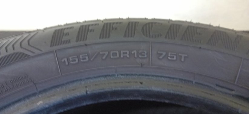 Goodyear 155/70 R13 75T 5,5mm (Bazarové)