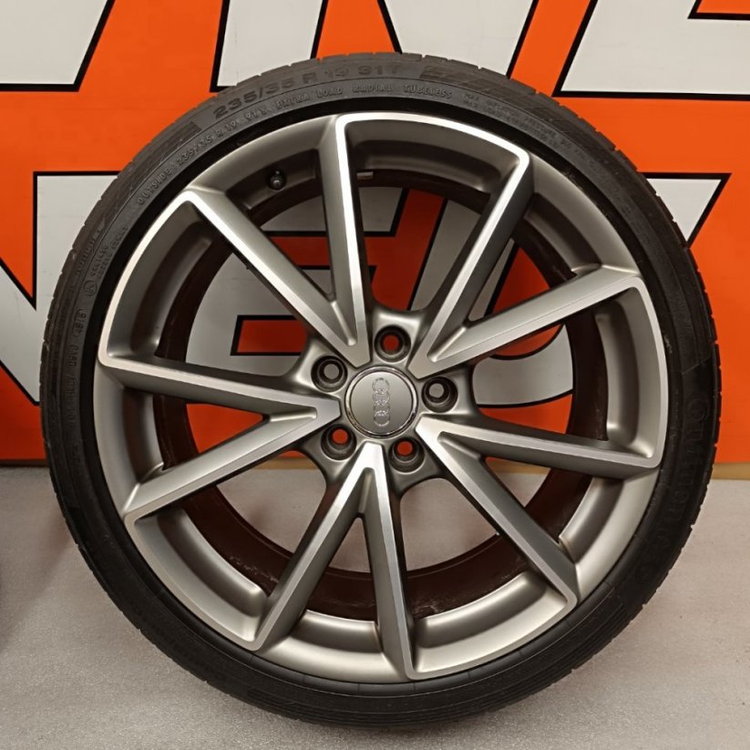 Originál kola Audi A3 a S3, 8x19" ET49, 235/35 R19