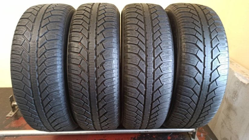 Semperit 215/65 R17 99H 1x6,5-7,5mm; 3x4-5mm (Bazarové)