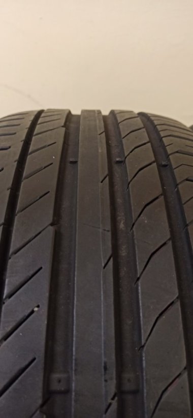 Continental Sport Contact 225/45 R17 91Y 6 - 6,5mm (Použité)